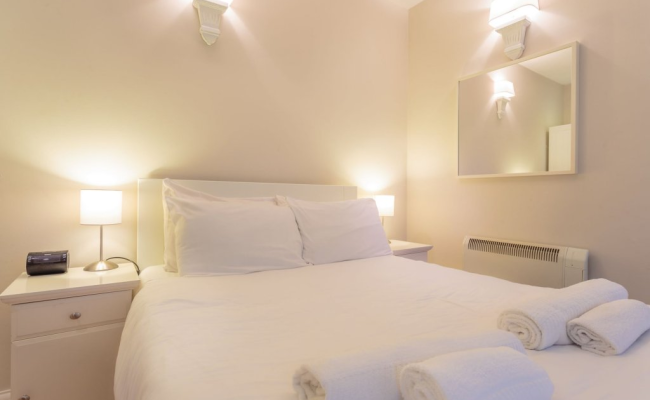 Castletown House Serviced Apartments