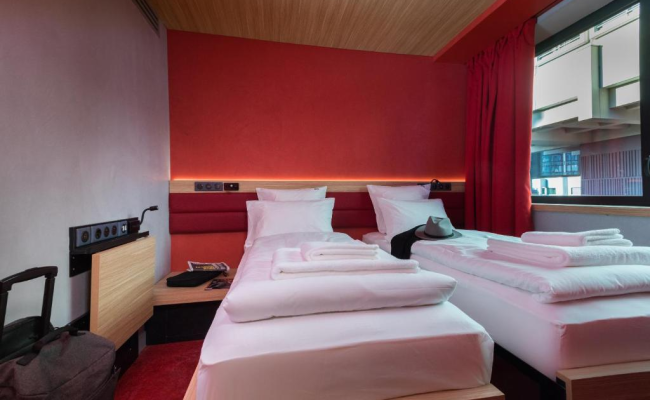 YOOMA Urban Lodge