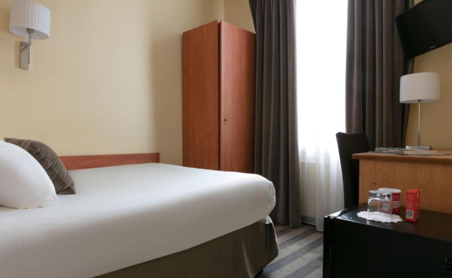 Hôtel Saint Cyr Etoile
