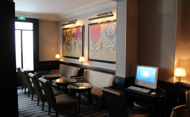 Hôtel Saint Cyr Etoile