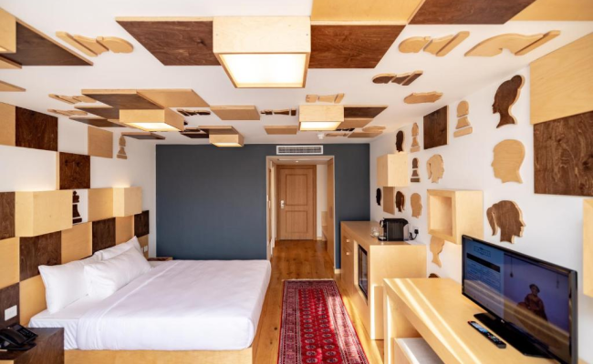 Limehouse Library Hotel