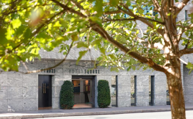 Hotel Square