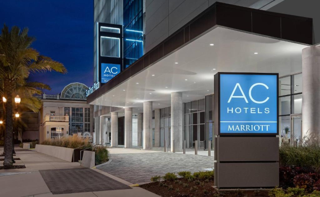 AC Hotel by Marriott Orlando Downtown