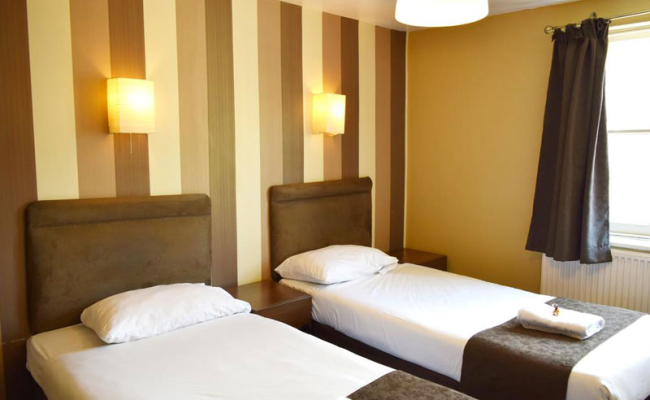 Somerset Hotel