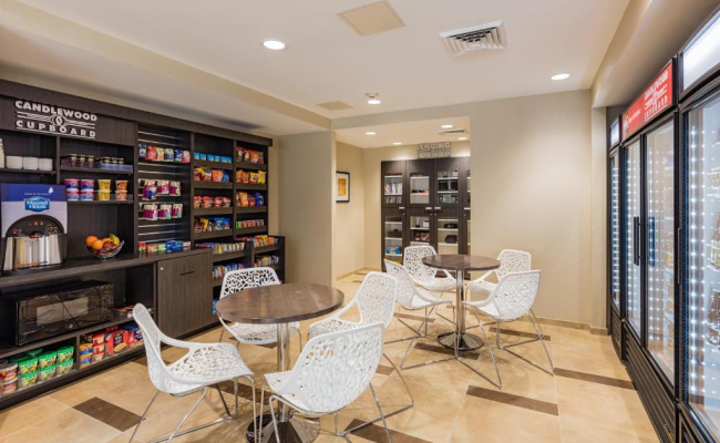 Candlewood Suites Anaheim - Resort Area, an IHG Hotel