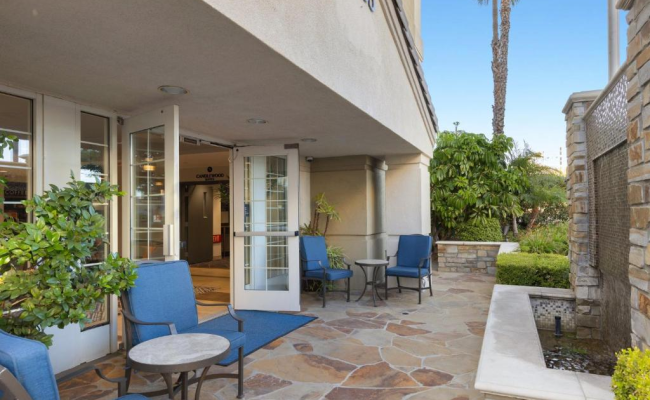 Candlewood Suites Anaheim - Resort Area, an IHG Hotel