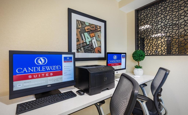 Candlewood Suites Anaheim - Resort Area, an IHG Hotel