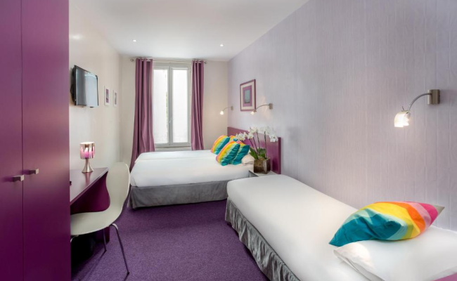 Porte de Versailles Hotel