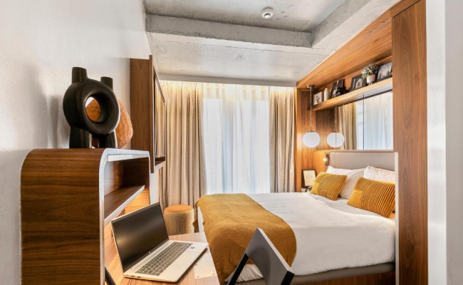 CARD Hotel