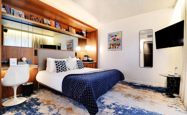 CARD Hotel