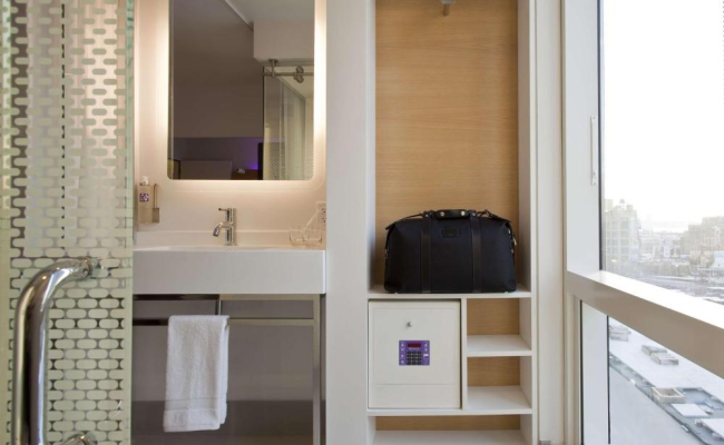 YOTEL New York Times Square