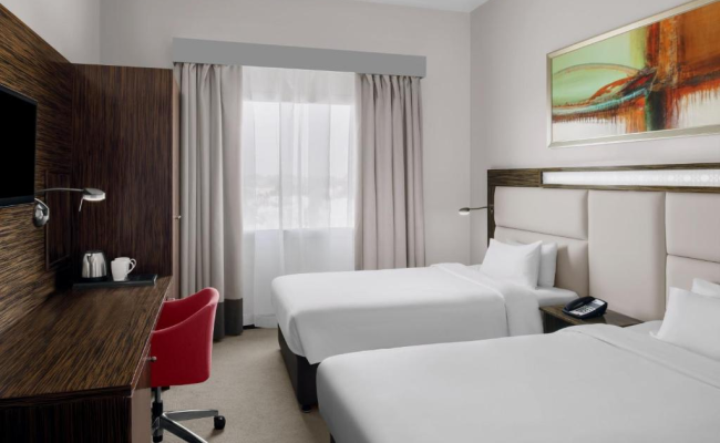 Holiday Inn Express Dubai Internet City, an IHG Hotel