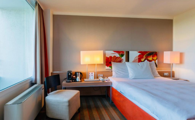 SOALTEE Hotel by Trip Inn Frankfurt Messe Tagungshotel