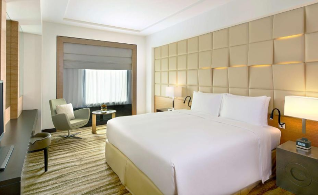 DoubleTree by Hilton Hotel Riyadh - Al Muroj Business Gate