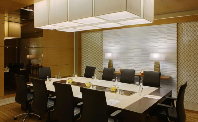 DoubleTree by Hilton Hotel Riyadh - Al Muroj Business Gate