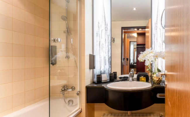 PLAZA Premium Koln