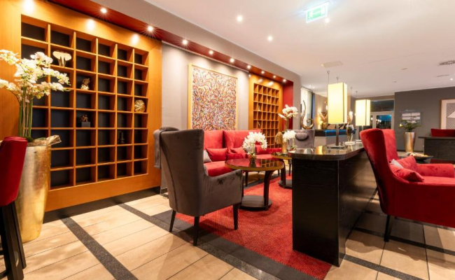 PLAZA Premium Koln