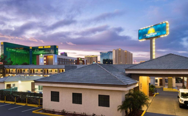 Days Inn by Wyndham Las Vegas Airport Near the Strip