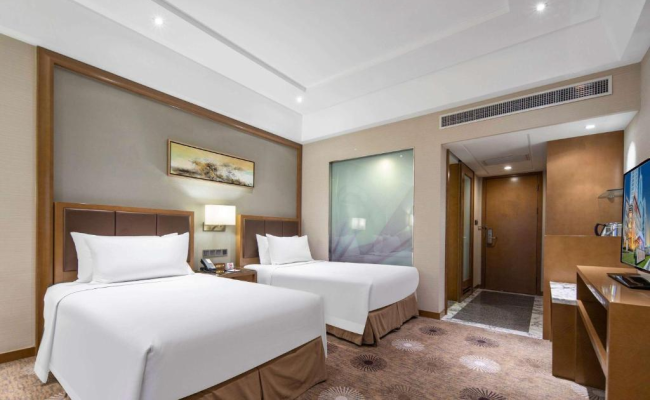 Ramada Plaza Pudong Shanghai