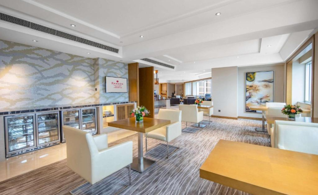 Ramada Plaza Pudong Shanghai