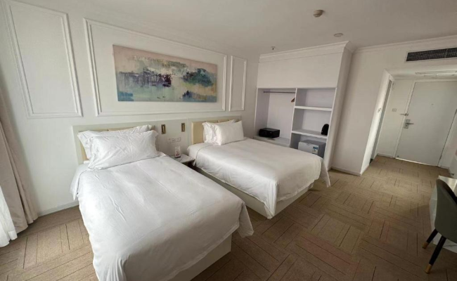 Magnificent International Hotel