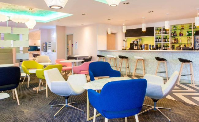 ibis Styles London Heathrow Airport