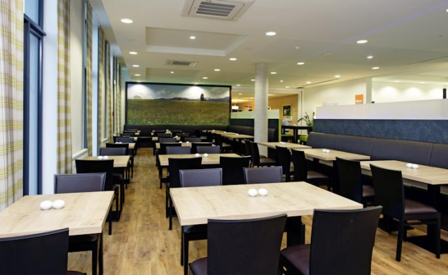 Holiday Inn Express Augsburg, an IHG Hotel