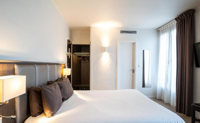 Hotel de Flore - Montmartre