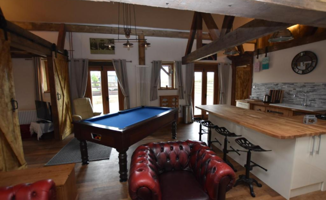 Oak tree stables cottage