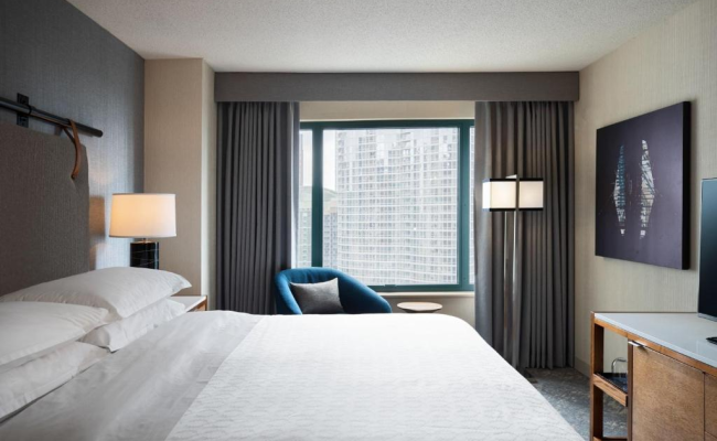 Sheraton Grand Chicago Riverwalk