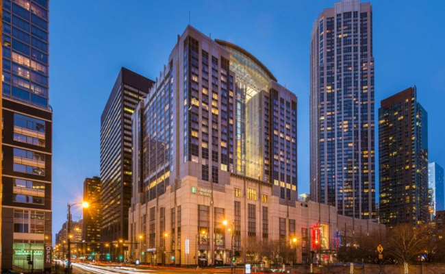 Embassy Suites by Hilton Chicago Downtown Magnificent Mile