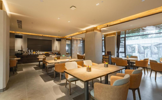 Holiday Inn Express Shanghai Expo Centre, an IHG Hotel