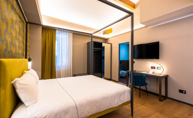 Hotel Touring