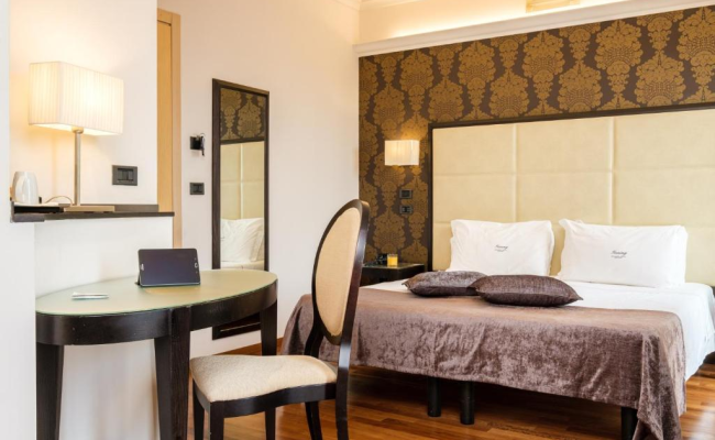 Hotel Touring