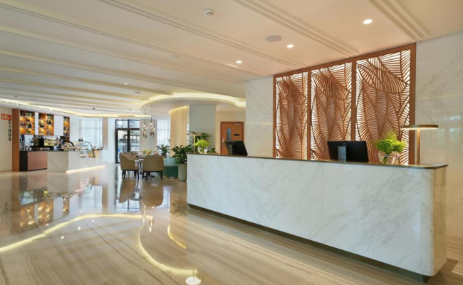 Arabian Park Dubai, an Edge by Rotana Hotel