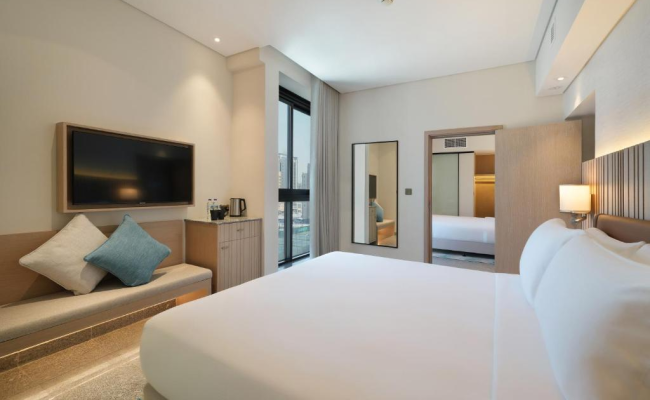 Arabian Park Dubai, an Edge by Rotana Hotel