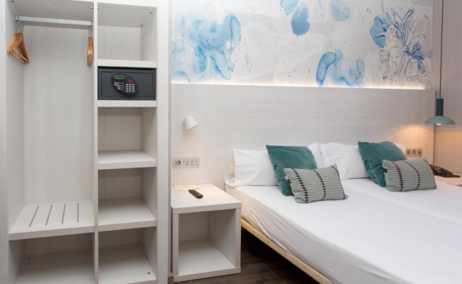 Hostal Operaramblas