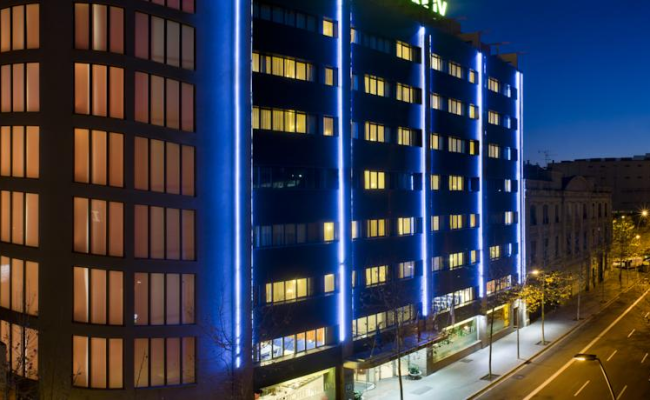 Salles Hotel Pere IV