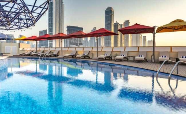 Leva Hotel and Suites, Opposite Downtown