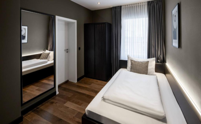 Hotel AMANO Dusseldorf
