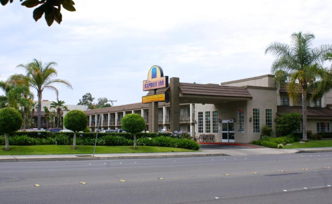 Queens Inn Anaheim