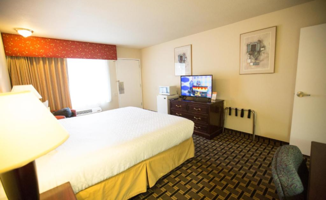 Queens Inn Anaheim