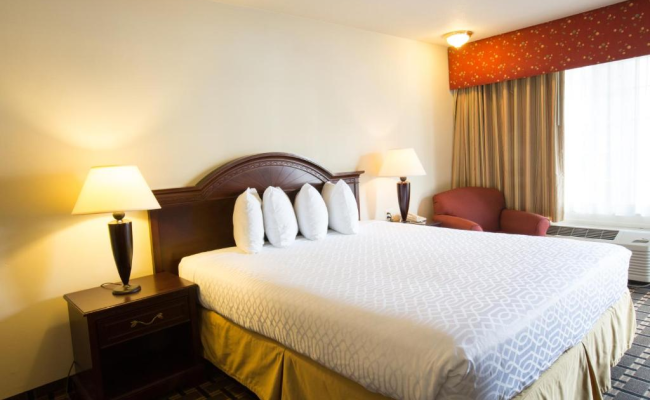 Queens Inn Anaheim