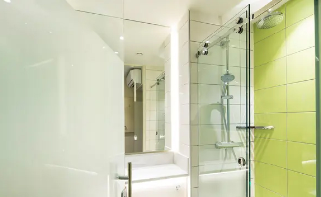 hub by Premier Inn Edinburgh Haymarke