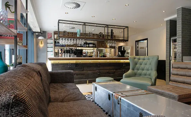 hub by Premier Inn Edinburgh Haymarke