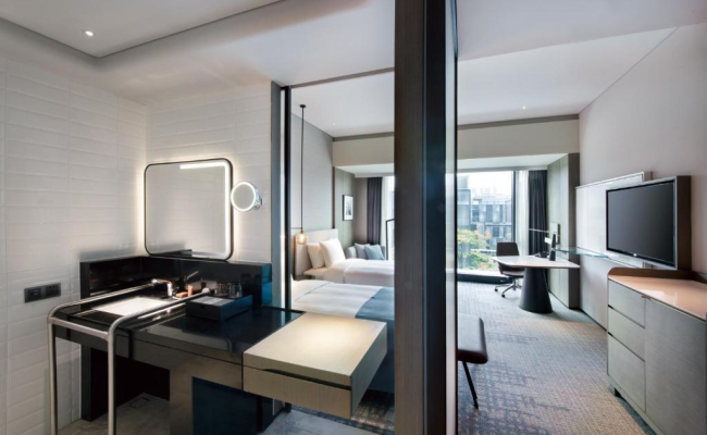 Crowne Plaza Shenzhen World Exhibition and Convention Center, an IHG Hotel