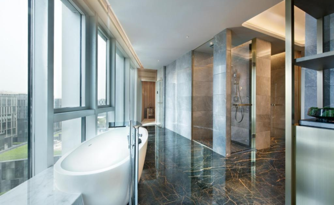 Crowne Plaza Shenzhen World Exhibition and Convention Center, an IHG Hotel