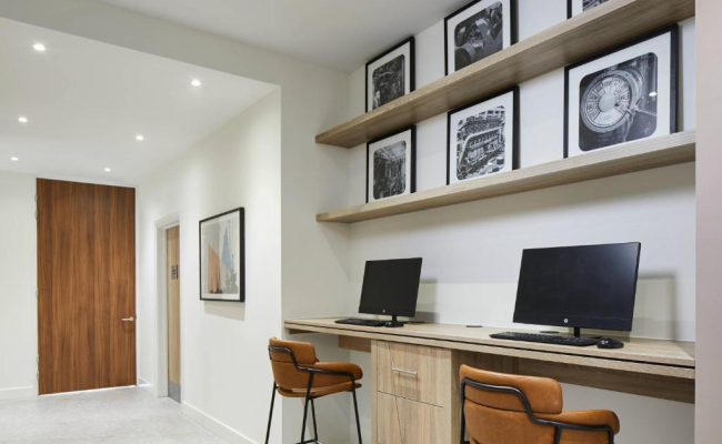 Courtyard by Marriott London City Airport