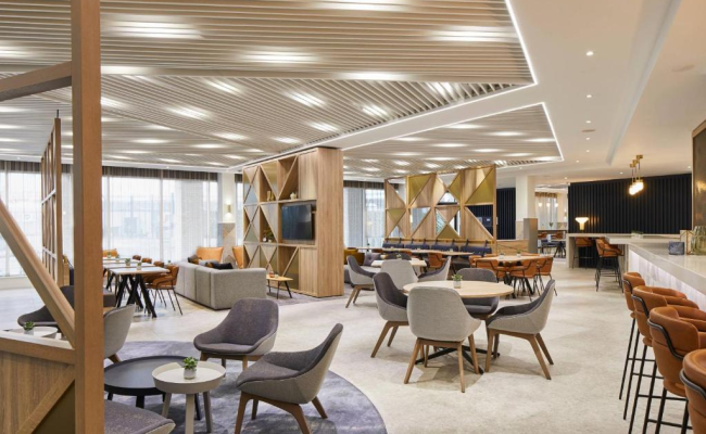 Courtyard by Marriott London City Airport