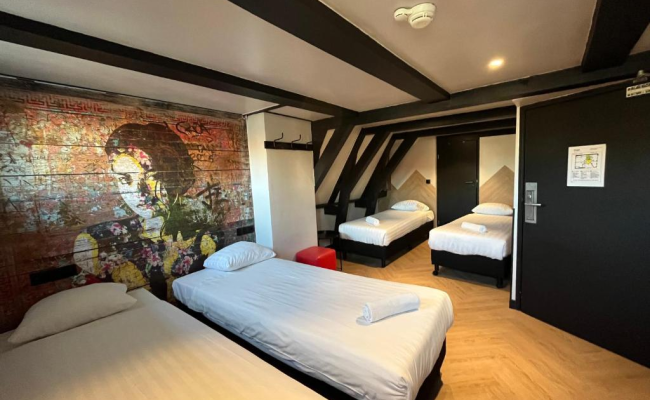 Heart of Amsterdam Hostel